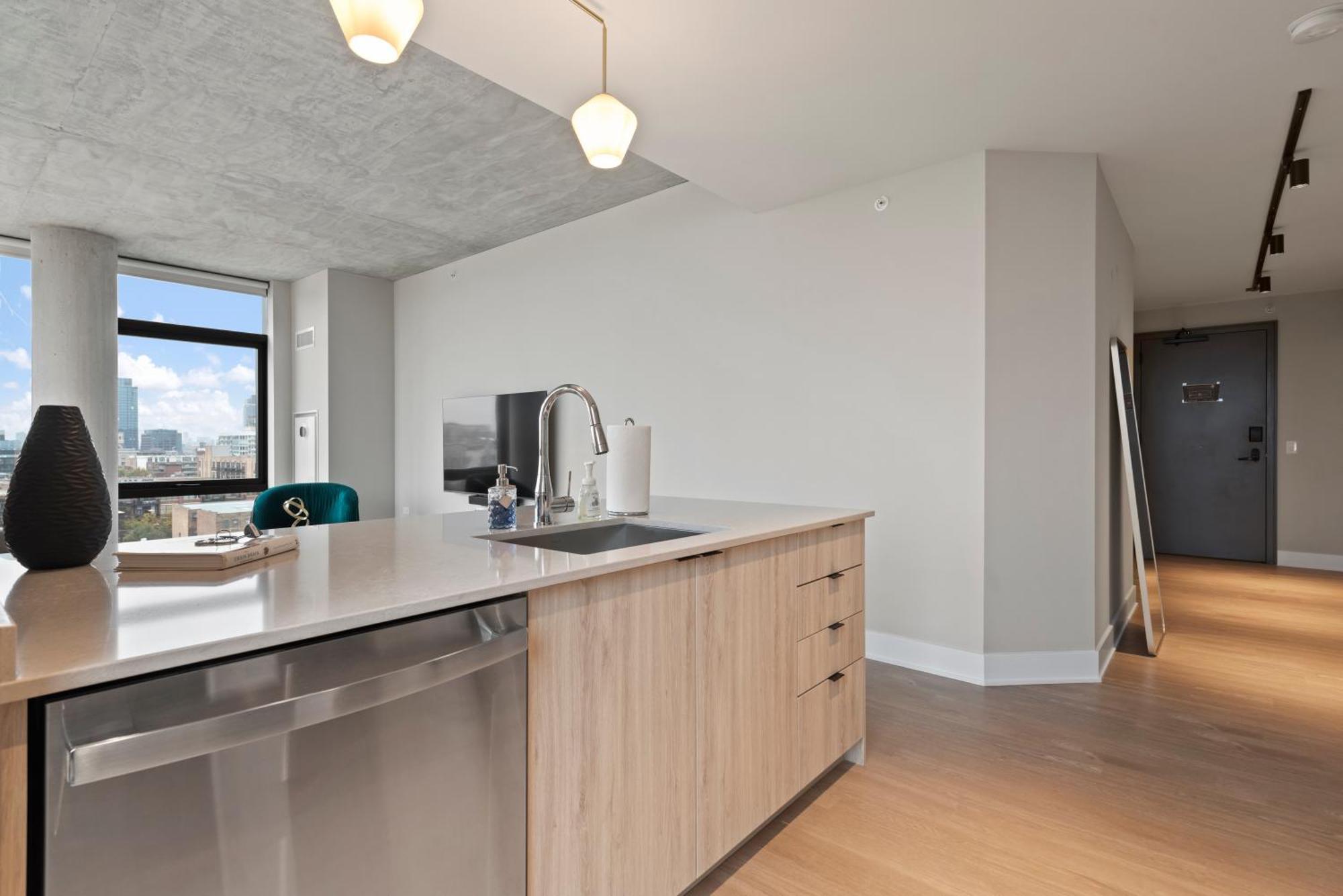 New Apts Near Union Park W Full Amenities - Cloud9-1044 Apartment Chicago Exterior photo